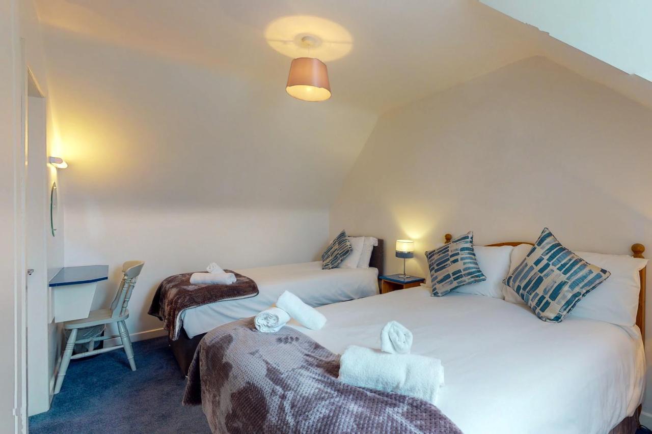Dingle Harbour Cottages 3 Bed Sleeps 7 By Trident Holiday Homes エクステリア 写真